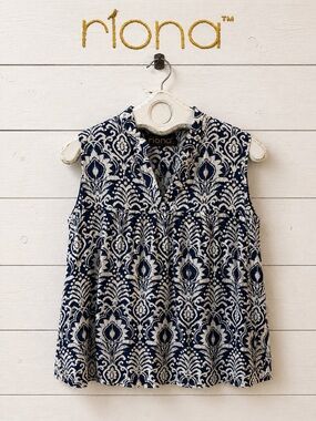 RIONA Navy & White Medallion Sleeveless Blouse Size L